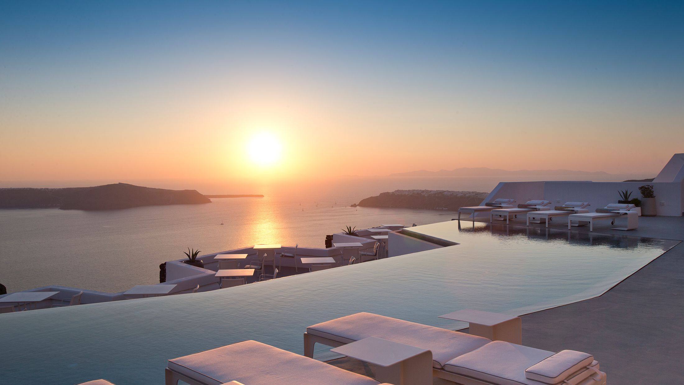 117886-Swimming-pool-001-Hybris